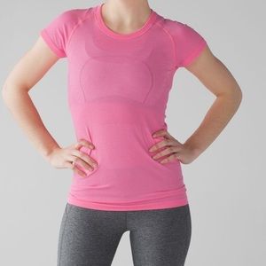 Lululemon swiftly tech short sleeve